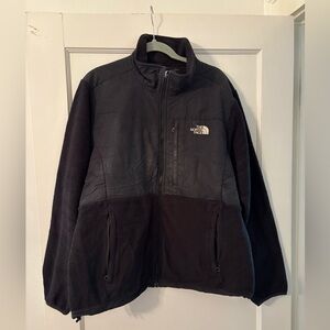 North Face Women’s Black Denali Fleece Coat